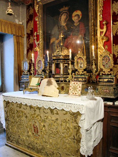 Altar in the room of St. Philip Neri